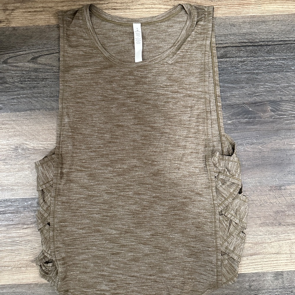 Lululemon Tank